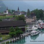 Pohled z mostu na Interlaken